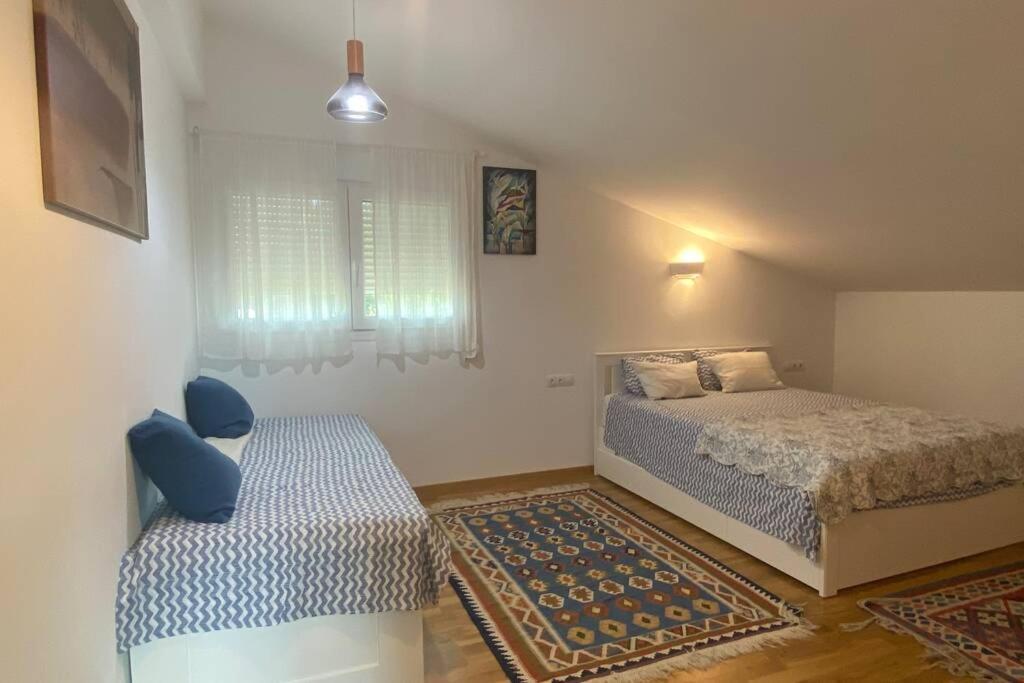 Apartment Charming In Becerril de la Sierra